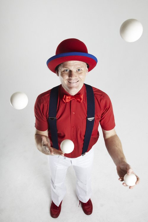 Wallpaper devil fire wings wallpapers hd valentine heart holiday getwallpapers choose Smart Juggler from the Streetentertainers Agency | StreetEnts.co.uk