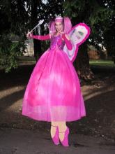Pink Fairy Stiltwalker - Pink themed acts form the Streetentertainers Agency